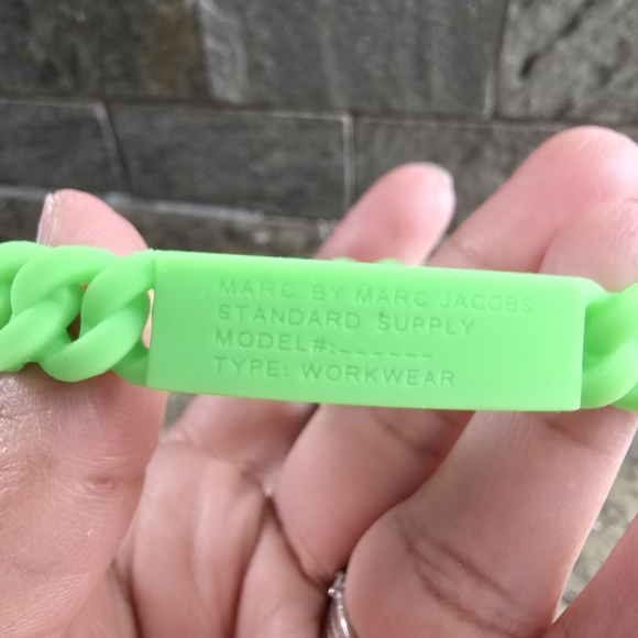 NWT Marc by Marc Jacobs Toucan Green Standard Supply Braided Silicone Bracelet - Picture 4 of 5